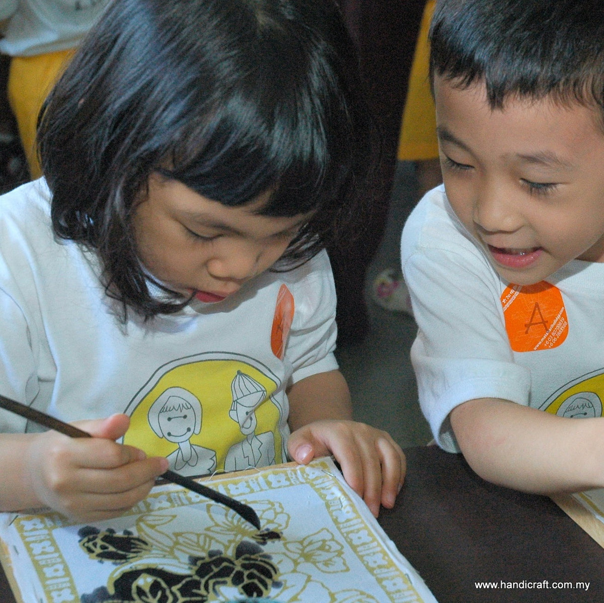 Let you kids be explore new crafts at home - batik coloring