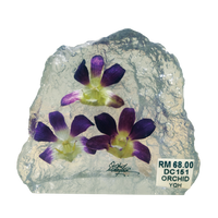 Paperweight with 3 real orchid flowers DC151