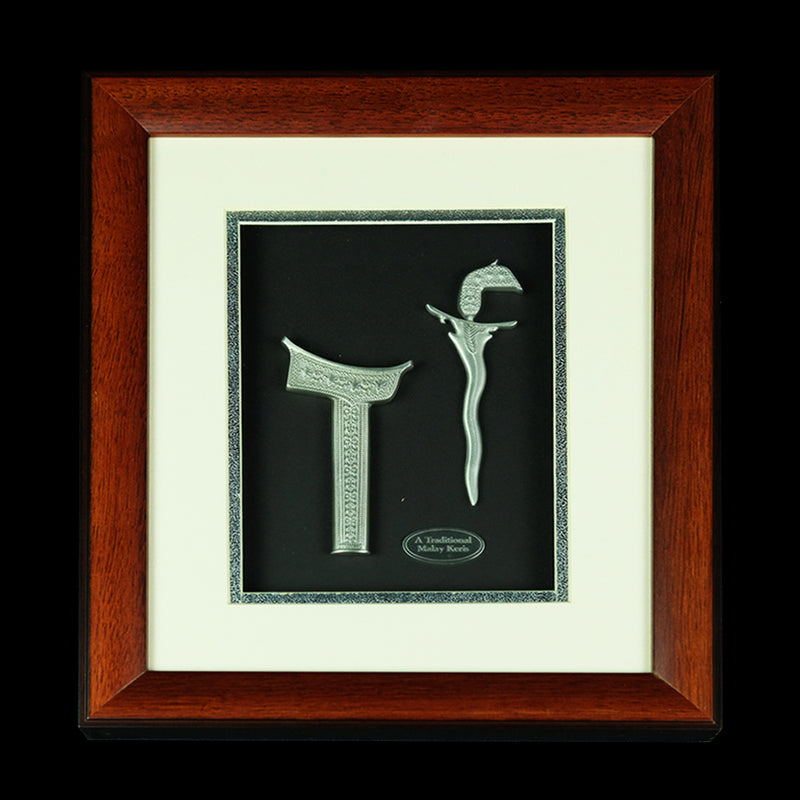 Pewter With Wood Frame (Keris) - PF430S